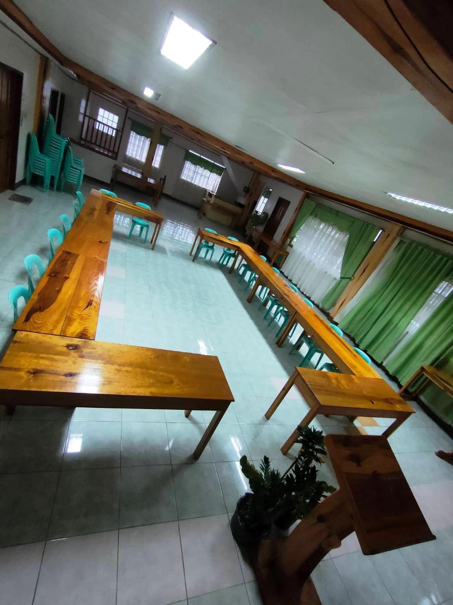 Shamrock Tavern Sagada Exterior photo